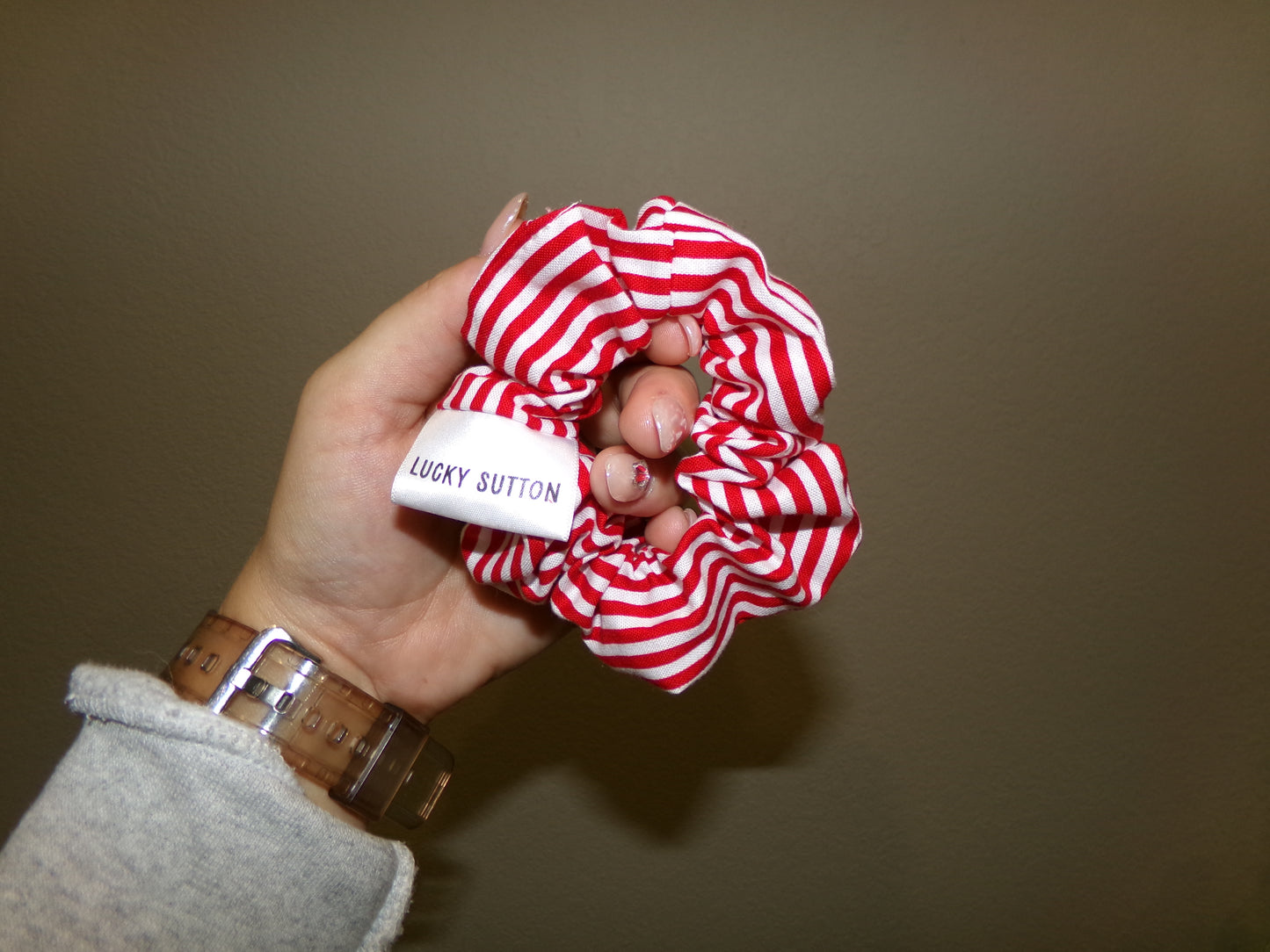 Red stripe scrunchie