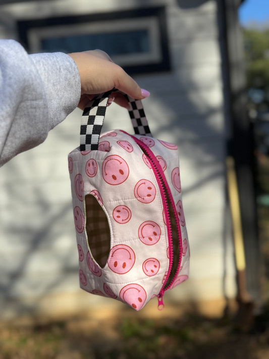 Diaper wipe pouch